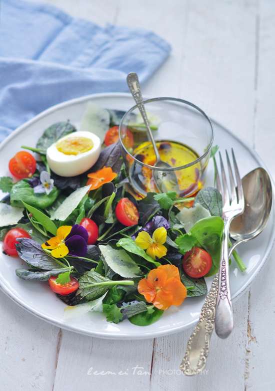 Summer fun with edible flowers - flower salad