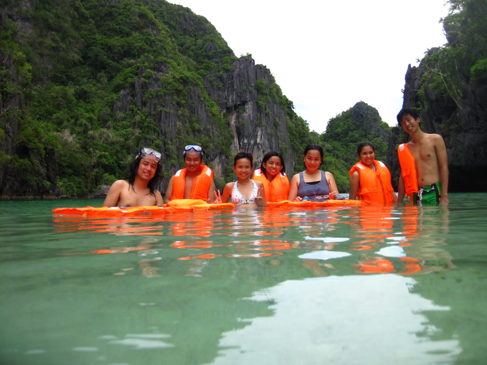 Barefootroamer El Nido Palawan, Philippine's Last Frontier Part I