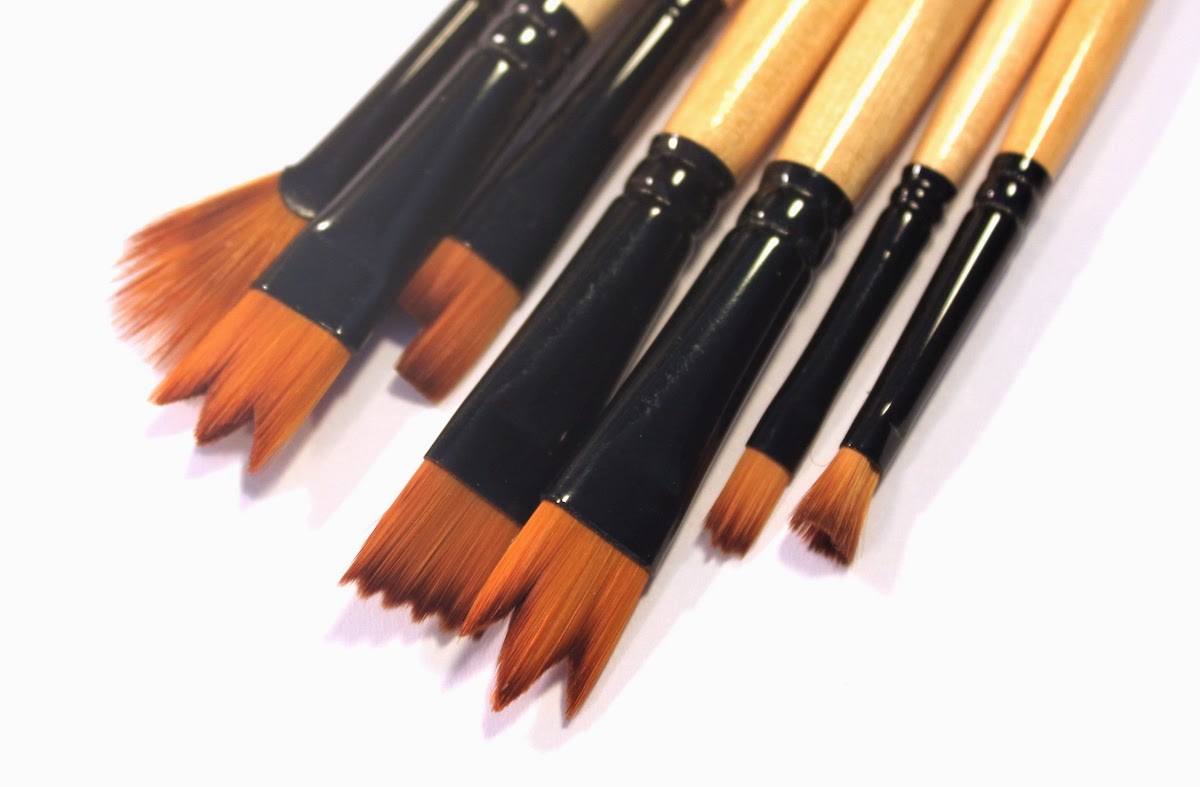 Paint Brush Highlights Black Gold Speciality