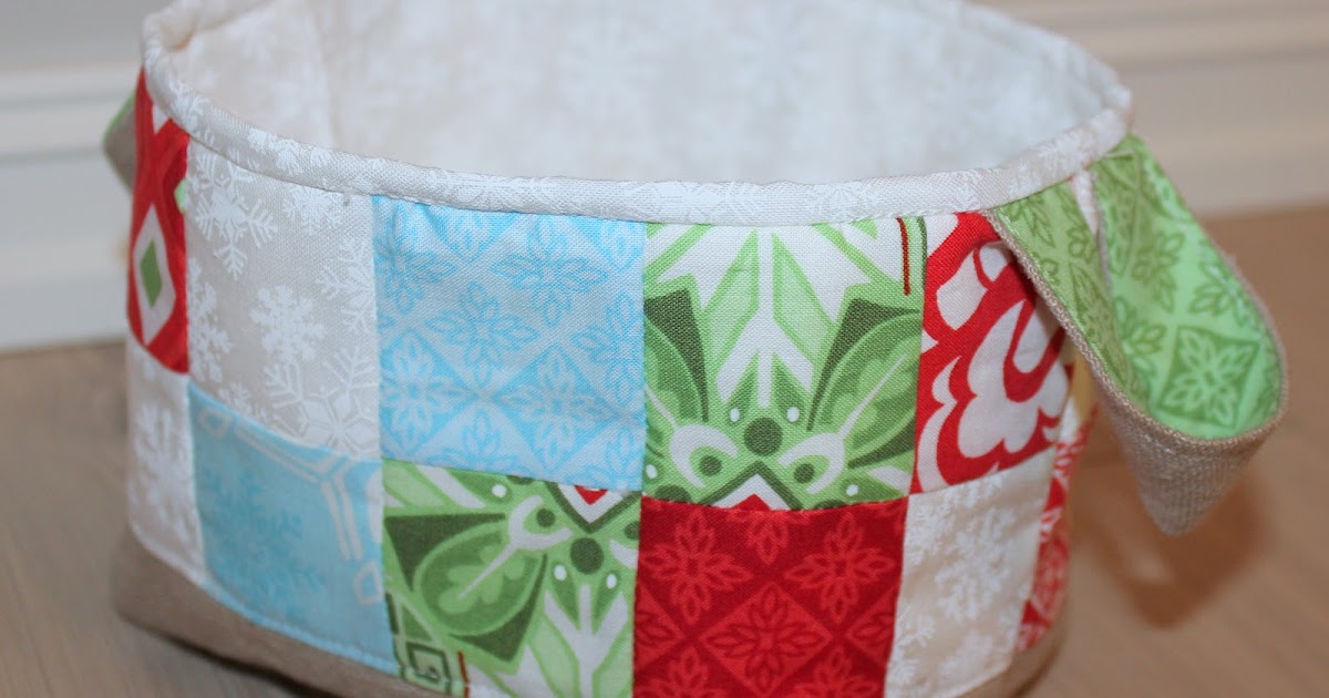 Mona's Creativity: Christmas Fabric Basket