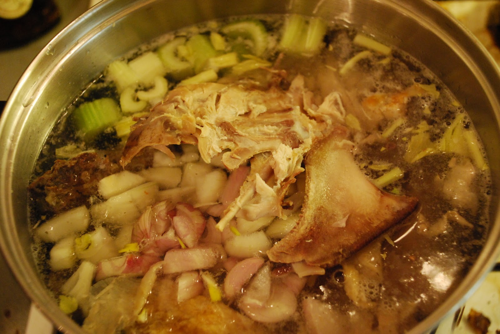 HOW TO MAKE STOCK FROM TURKEY BONES The Garden of Eaden