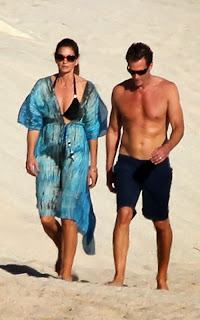 Cindy Crawford takes a stroll in a Black Bikini with Rande Gerber in Mexico