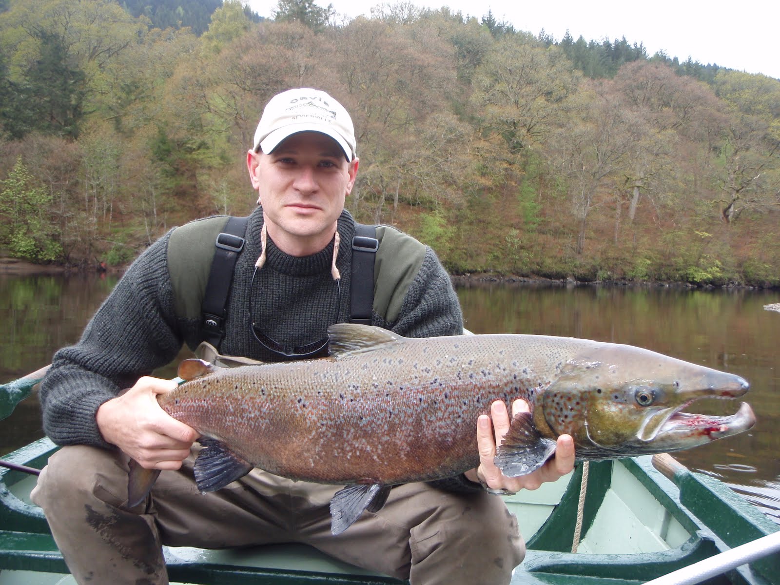 Scottish Fishing Guide 20lb Salmon Dunkeld House Beat River Tay