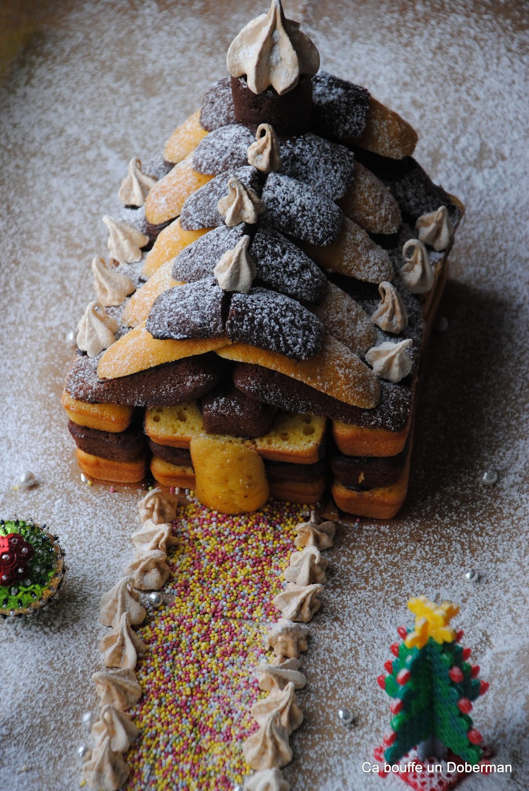 Maison en pain d'épices { DIY Noël } - Lilie Bakery