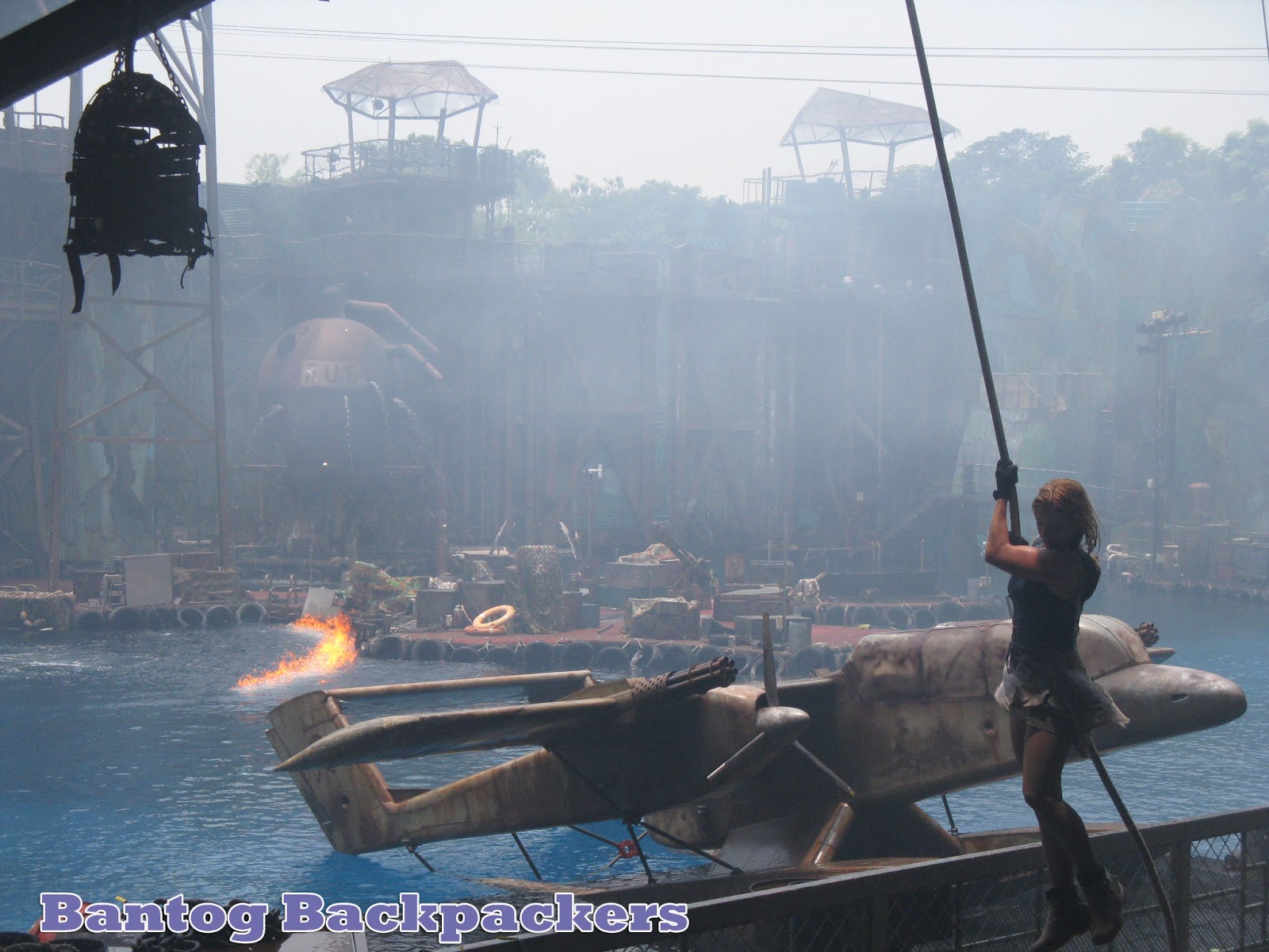 Universal Studios Singapore Waterworld Bantog Backpackers