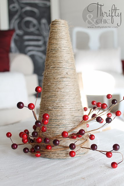 DIY Jute Christmas Tree and other christmas decorating ideas