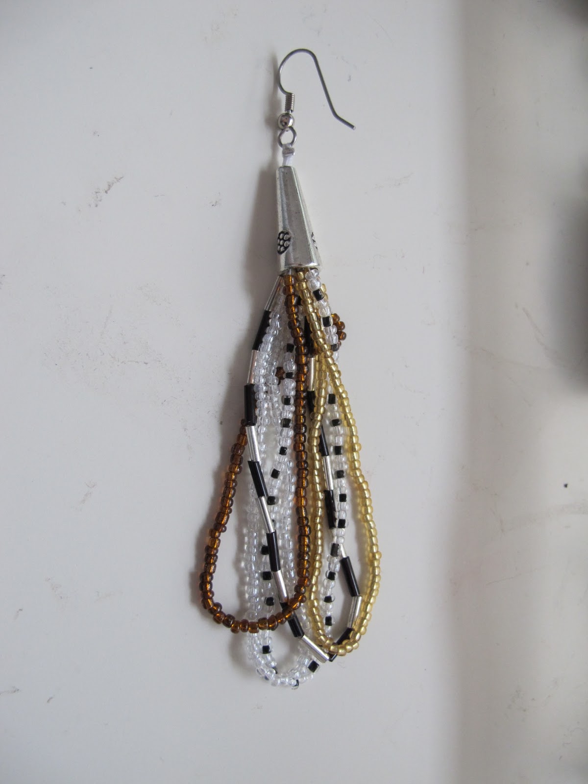 encore du cafe Statement earring tutorial!