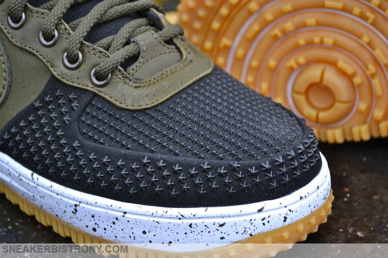 SNEAKER BISTRO - Streetwear Served w| Class: Nike Lunar Force 1 Duckboot 