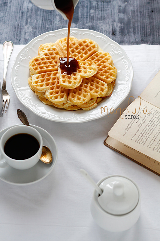 Almond Corner Waffles with cinnamon syrup