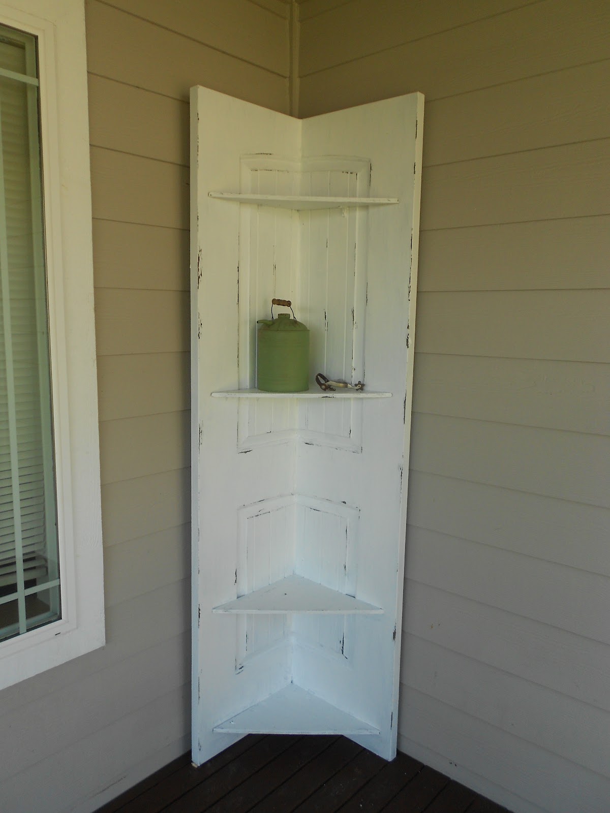 Junkin' Crafts Door Shelf Tutorial