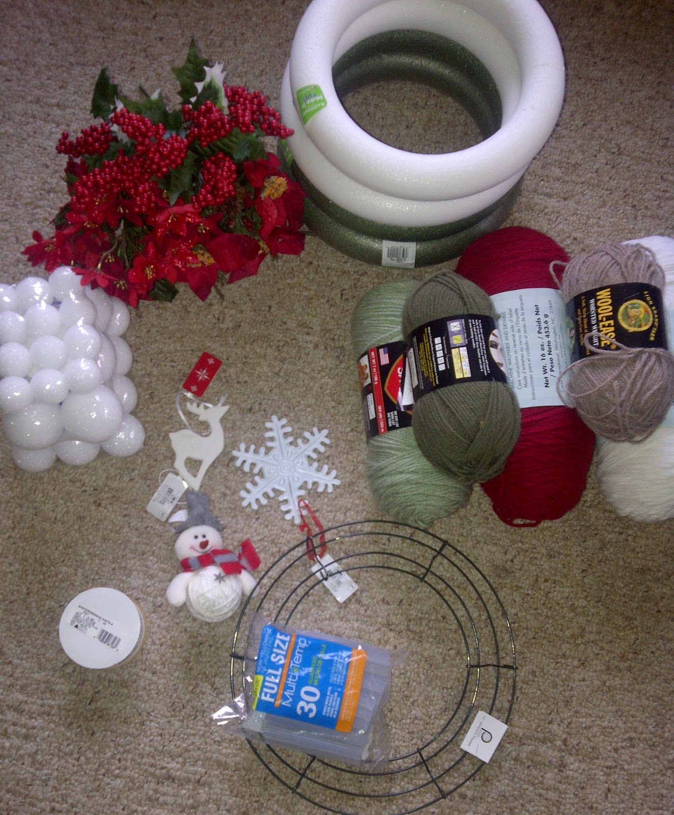 DIY // Handmade Yarn Wreaths Revamp Homegoods