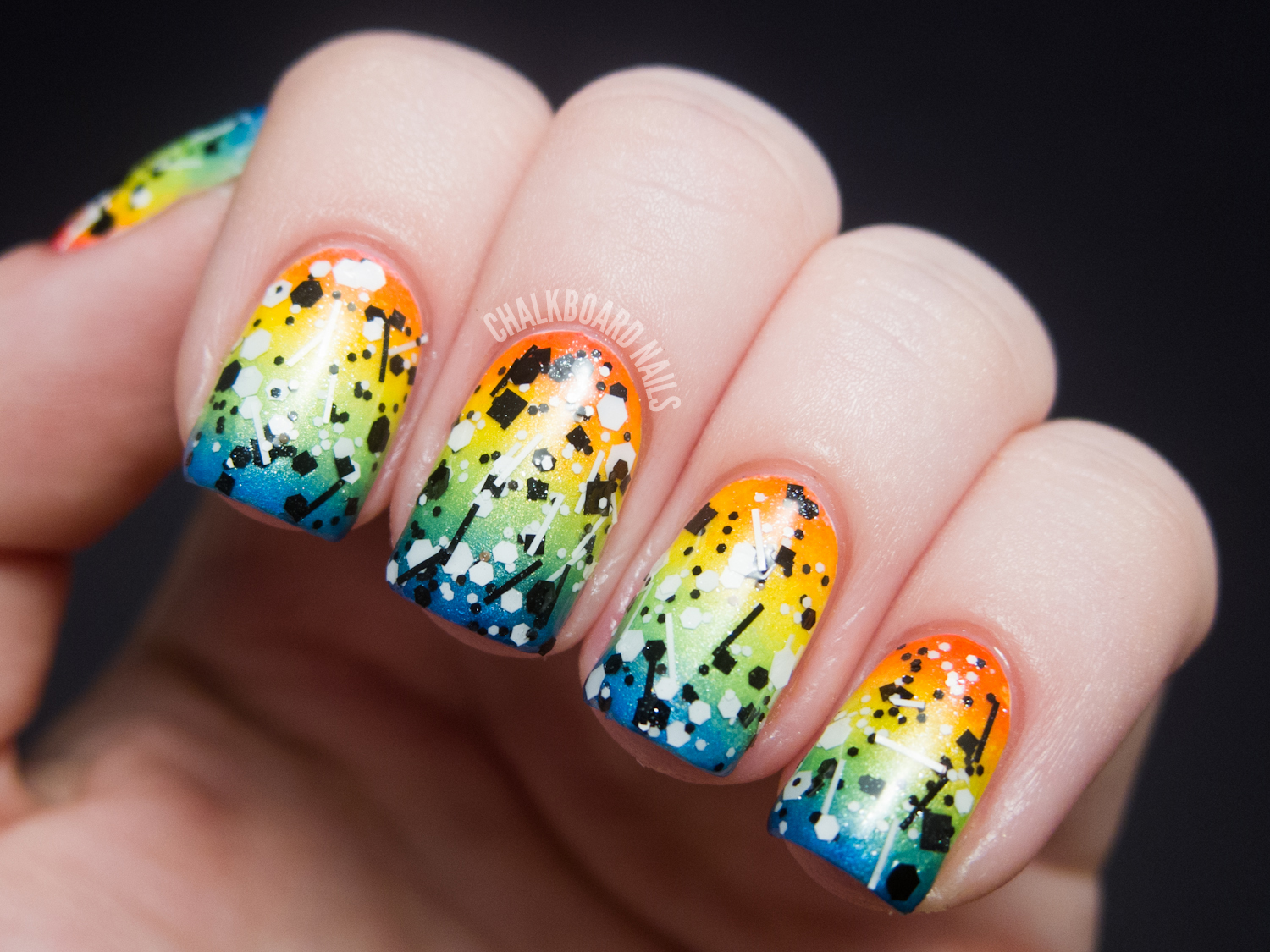 31DC2012: Day 09, Rainbow Nails | Chalkboard Nails | Nail Art Blog