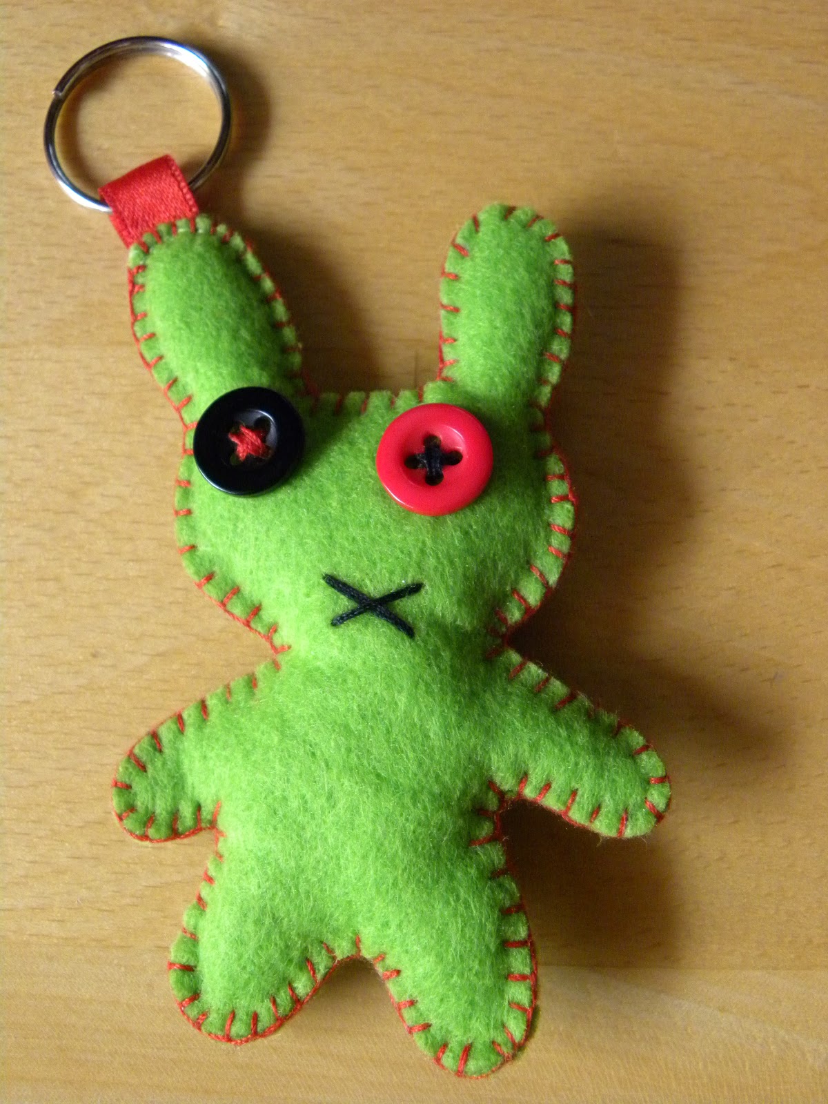 ARTESANIA CREATIVA ELINA Llaveros de Fieltro