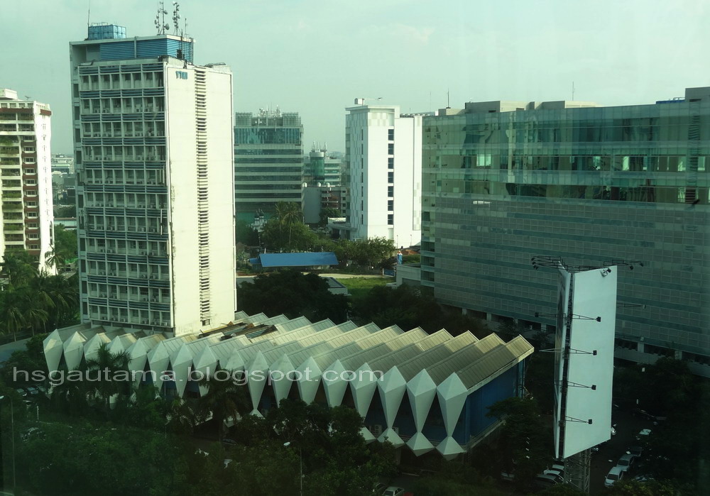 kolom hsgautama: Gedung tua YTKI dari masa lampau yang masih kokoh berdiri