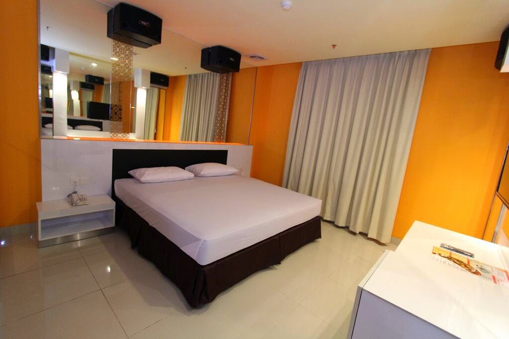 B Fashion Garage: B Fashion Hotel