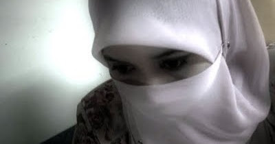 Istri Wajib Baca, Lakukan 7 Hal Ini Agar Suami Terhindar Dari Godaan Wanita Lain Di Media Sosial.Tolong Sebarkan Agar Anda Memiliki suami yang setia, baik dan soleh