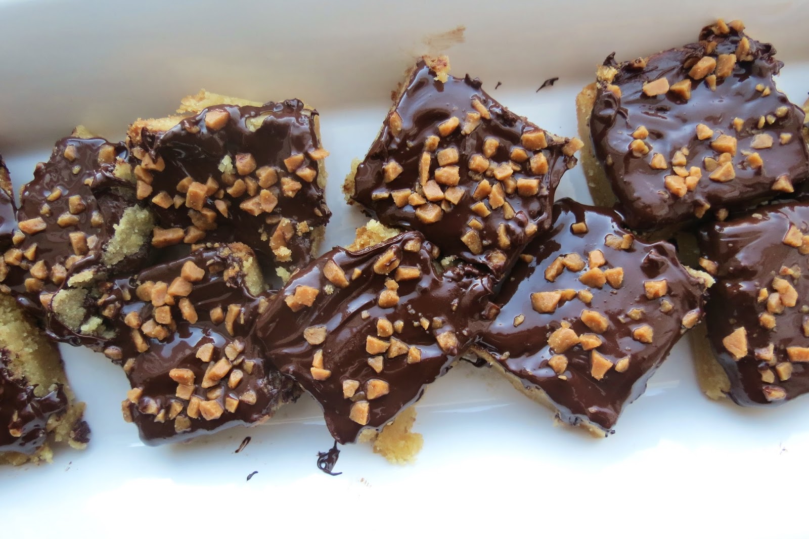 Be Still Thursday Treats Toffee Bars {Betty Crocker}