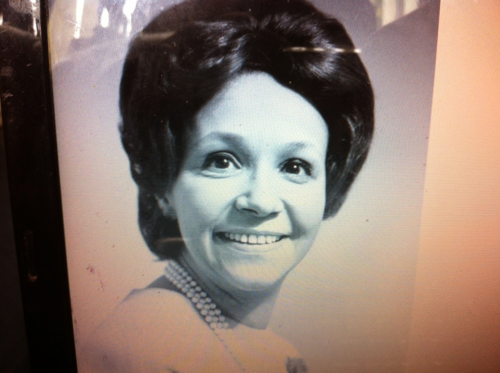 THE BLACK SOCIAL HISTORY:: BLACK SOCIAL HISTORY : AFRICAN AMERICAN " Dr