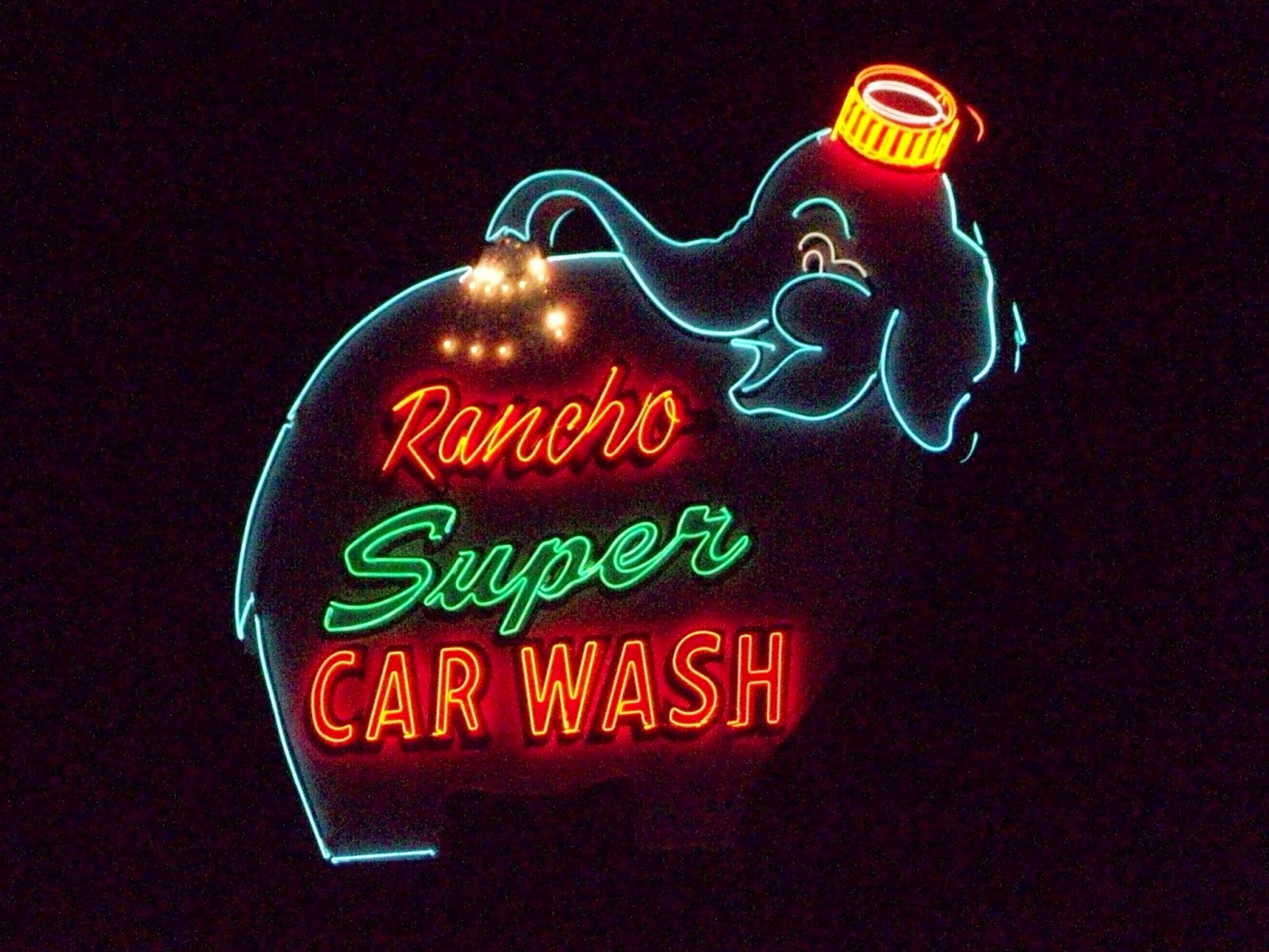 wacky tacky Signs of the Times Rancho Super Car Wash
