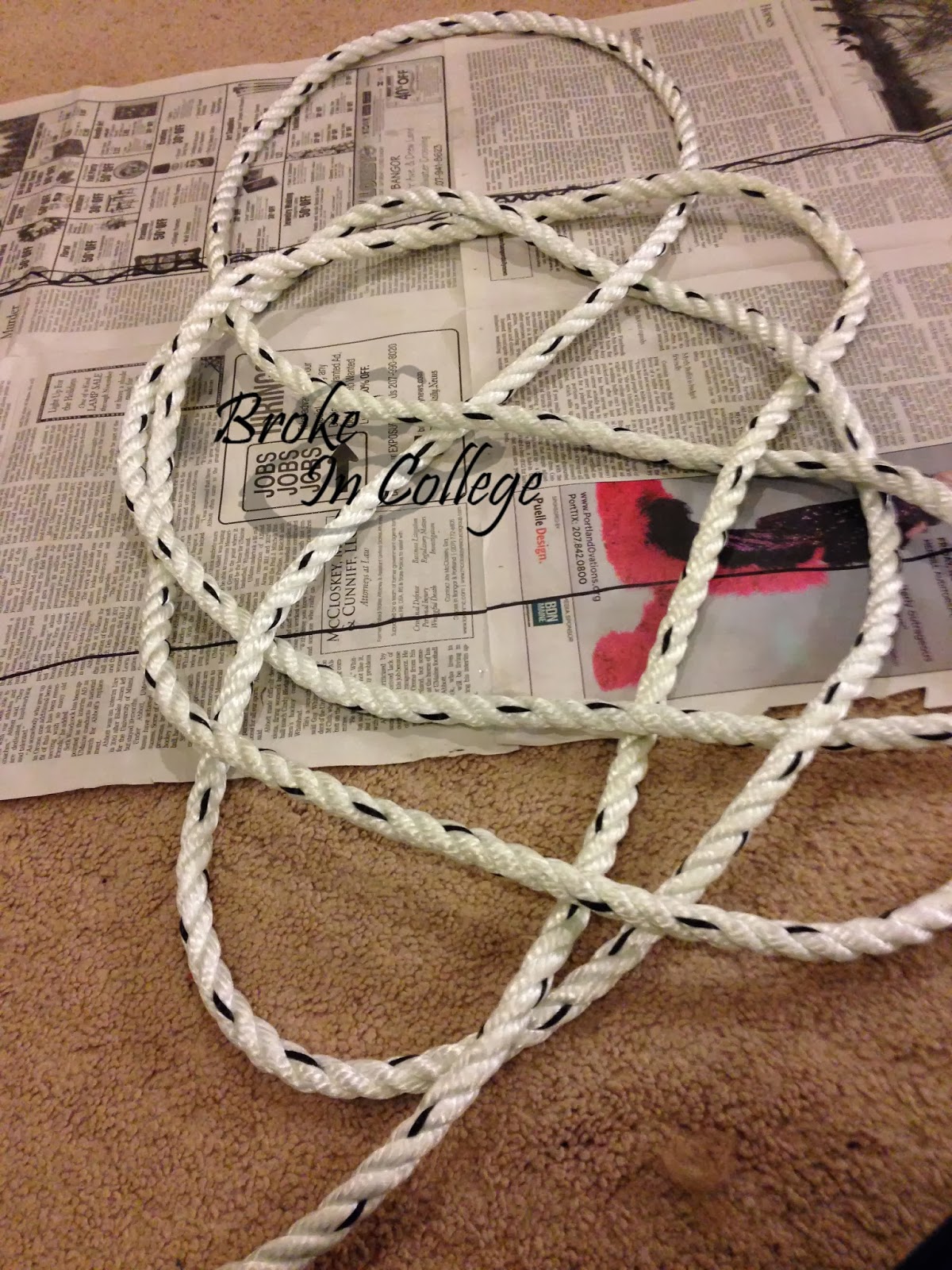 Broke and In College DIY Nautical Rope Rug