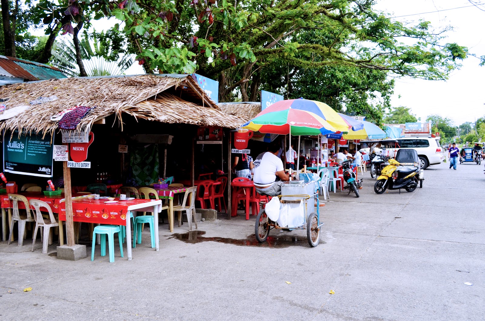 H E L L O ♥ K I M M Y Baler's Ever Famous Rolling Store