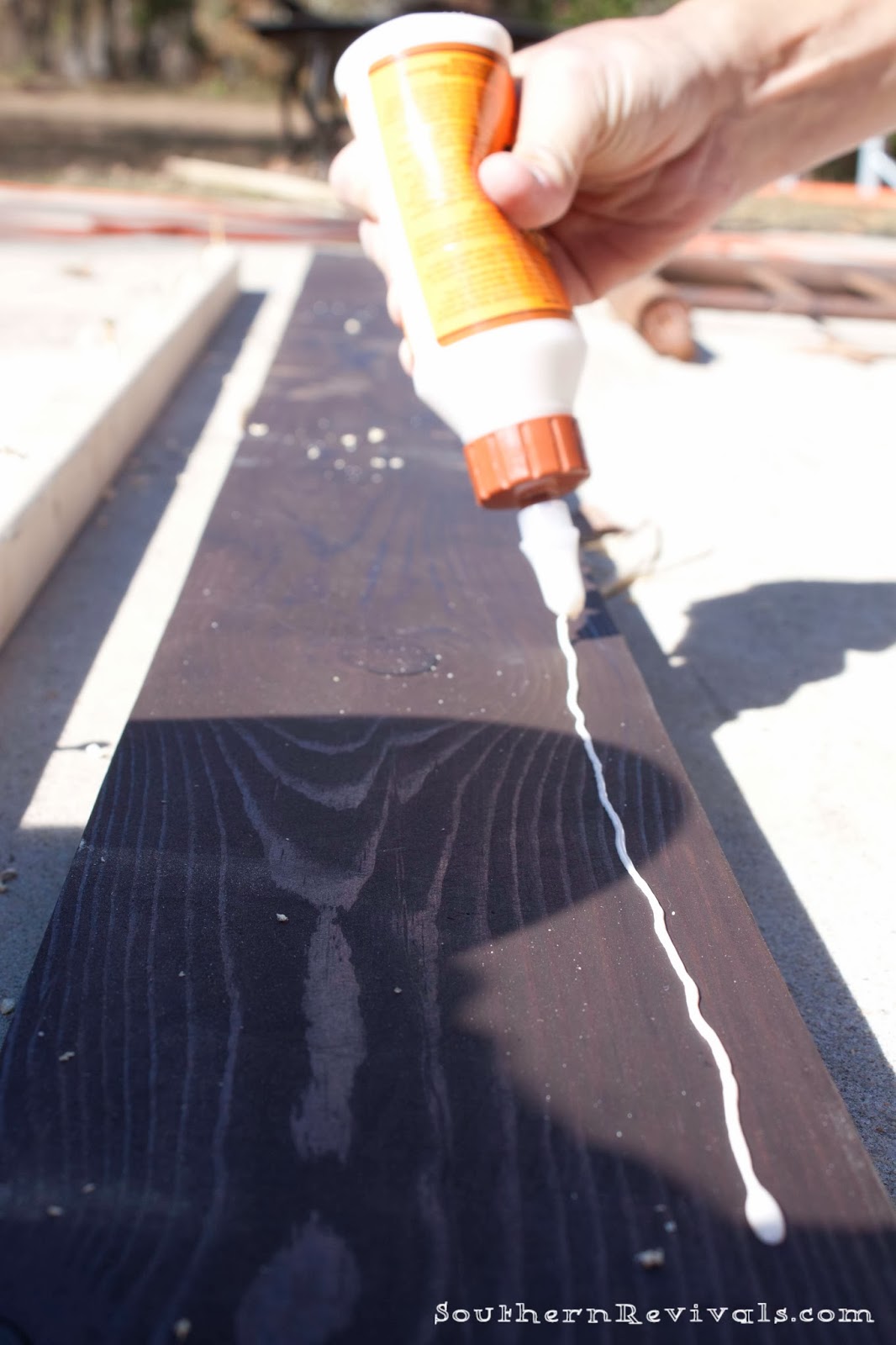 How to Make a Frame for an Antique Metal Bed And Sealin a Rusty