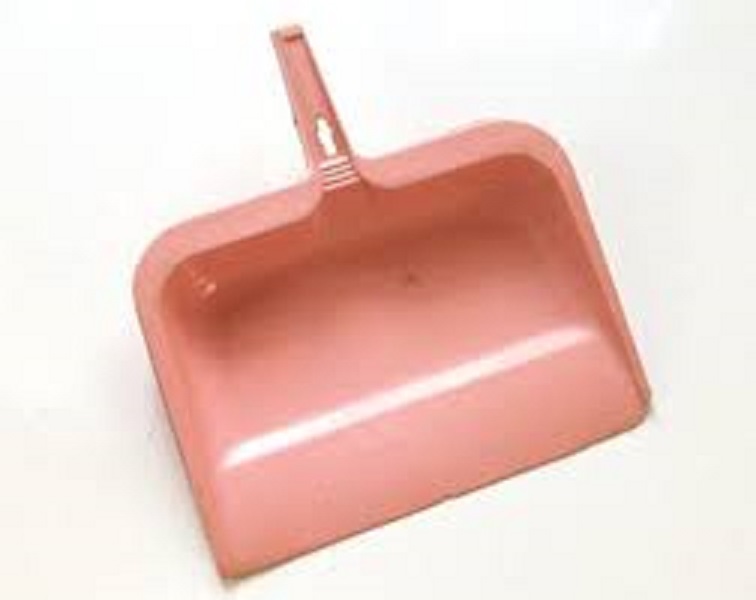 And thoughtful dad would get her a matching pink dustpan ~