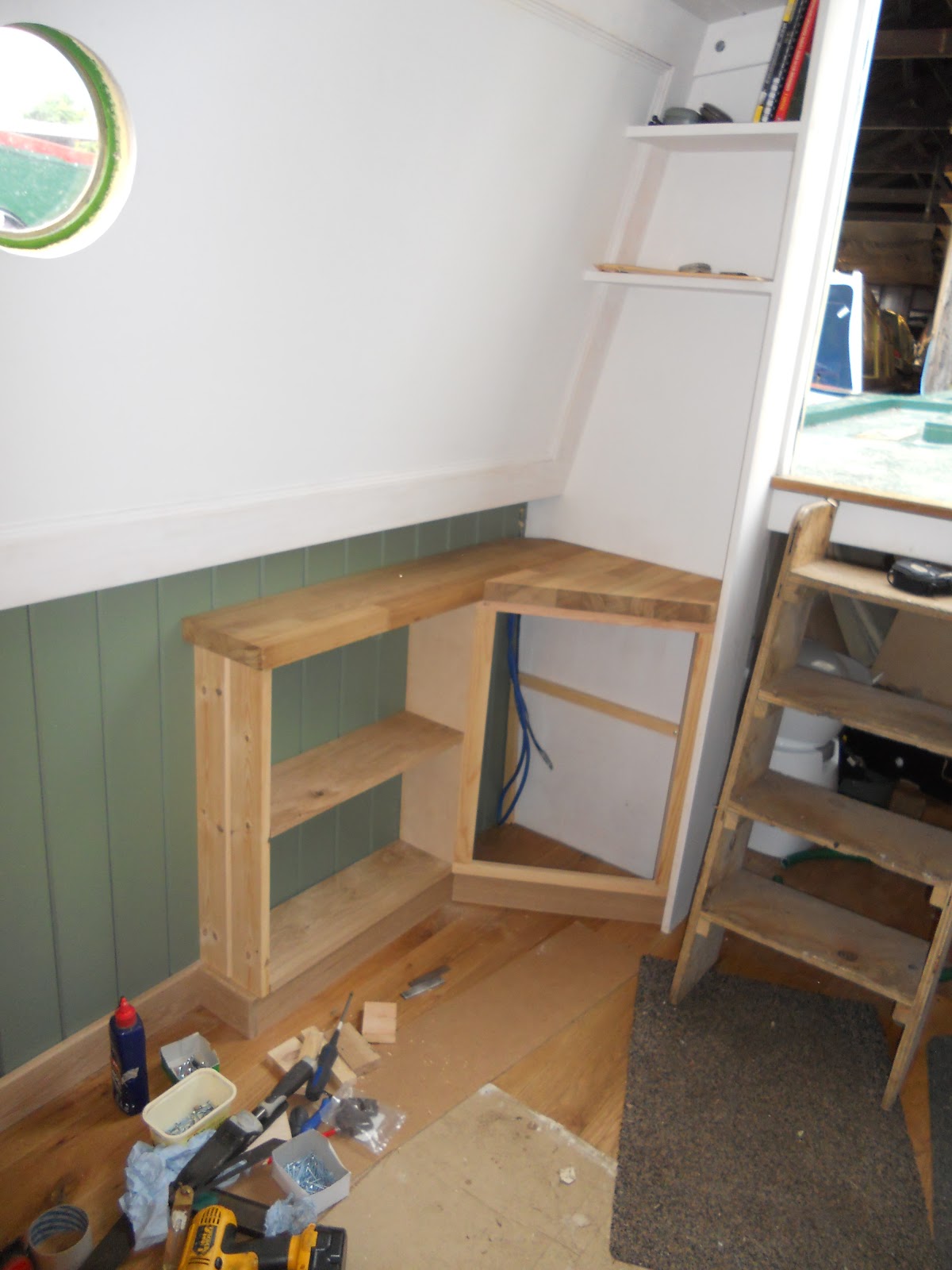 Harris & Watson Narrowboat Build Saloon corner