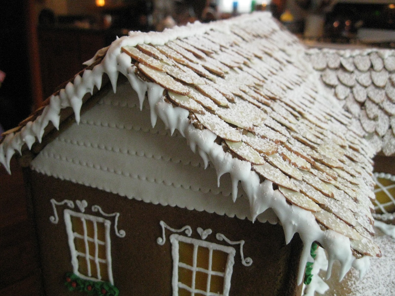 Baking Outside the Box: Gingerbread Houses - Tips and Ideas