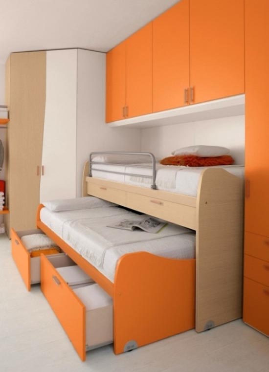 ліжка з висувними ящиками для дитячої кімнати