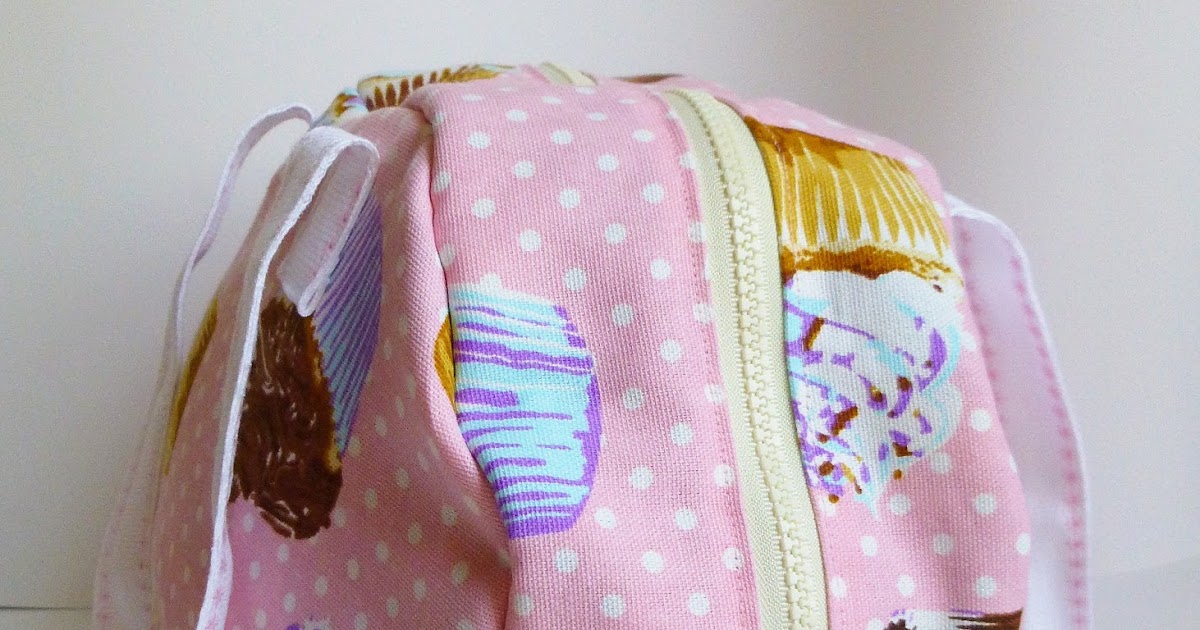 Salty Peanut Stitchery Cupcake Motorcycle Helmet Bag