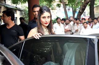 Kareena and Madhur at Red FM 93.5 studio to promote Heroine