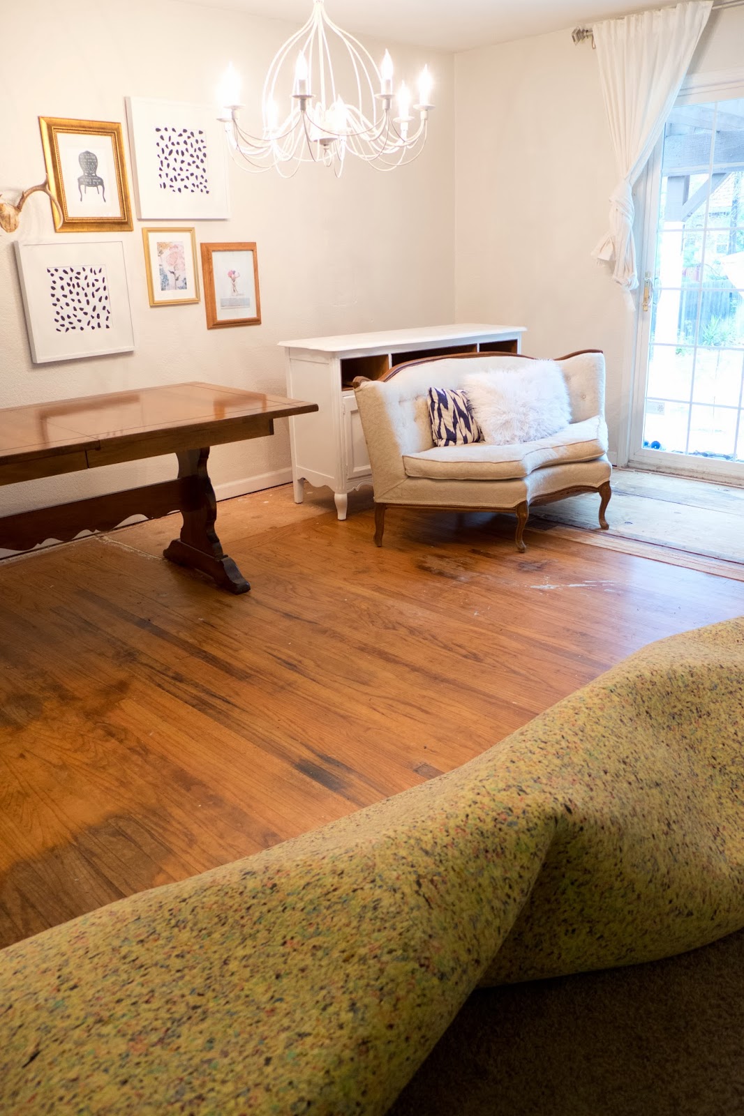 Domestic Fashionista Recovering Hardwood Floors