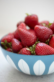 recipe for strawberry salad with mint