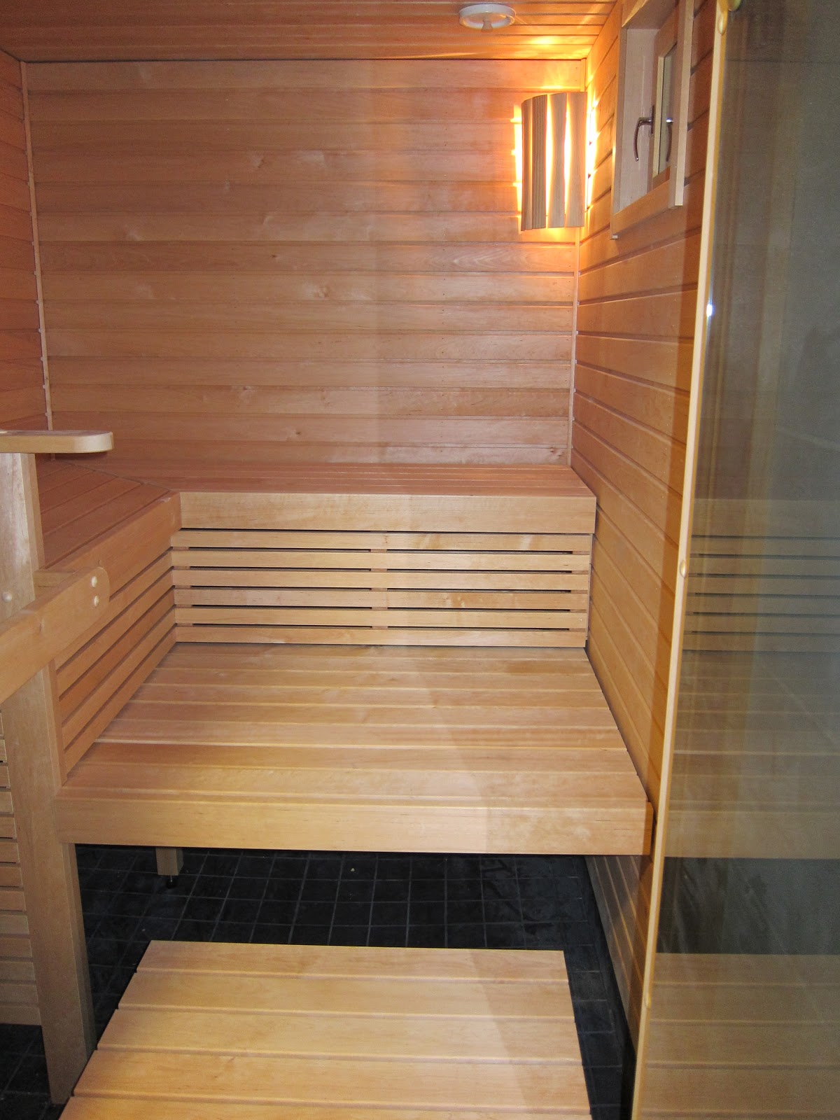 Sauna Under The Stairs Huis Pinterest Saunas, Under