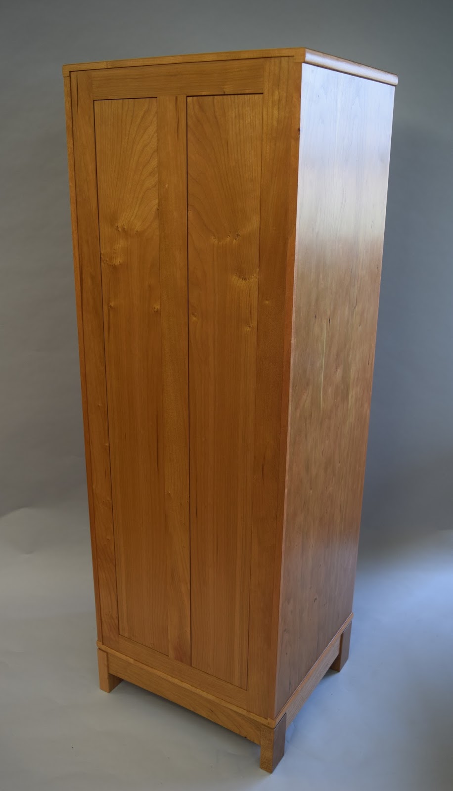 The Blokeblog Chest Of Drawers In American Cherry