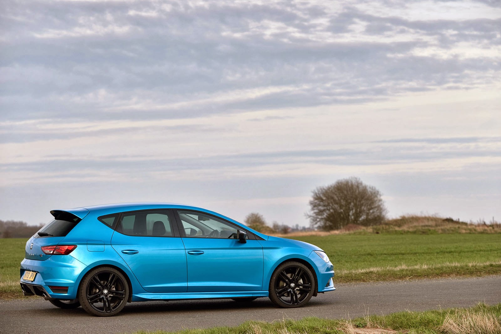 Este es el "kit aero" que podrás adquirir para tu SEAT León. SEAT