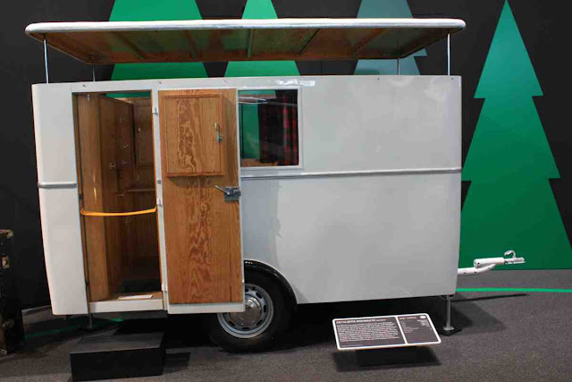A Dethleffs Wohnauto by 1931 - History of camper voyages in the Hymer Museum