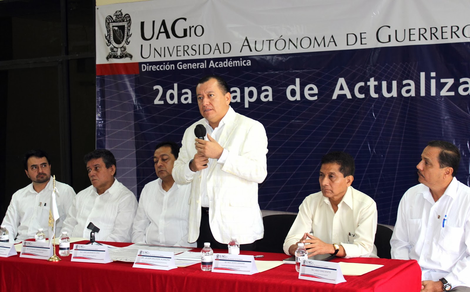 Tiempo de Guerrero Inaugura el rector de la UAGro actualización