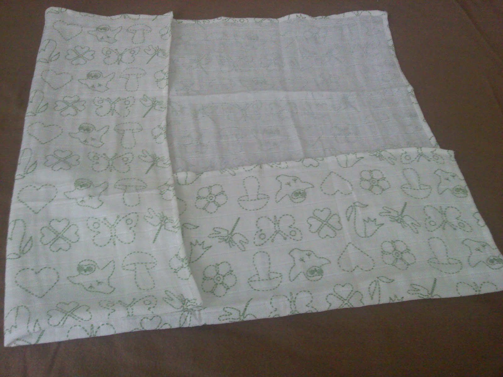 Crunchy Green Health Nut Using Ikea "burp" cloths as Flat diapers