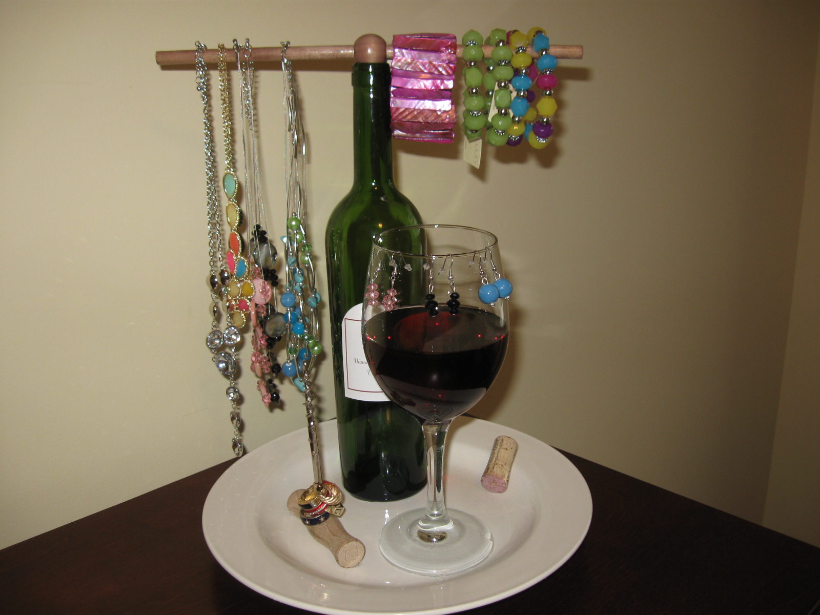 Craft Klatch ® Wine Jewelry Holder Craft Tutorial