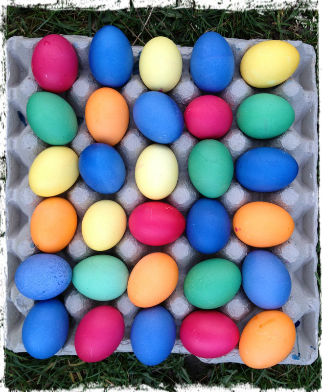 The Kitchen Lioness Dying the First Easter Eggs