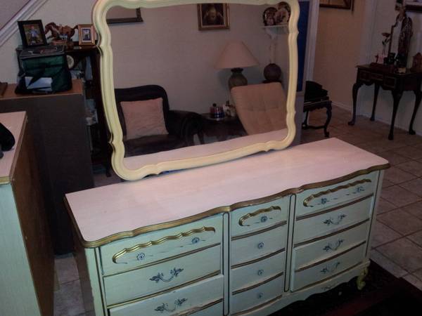 Thou Shall Craigslist Monday July 22 2013