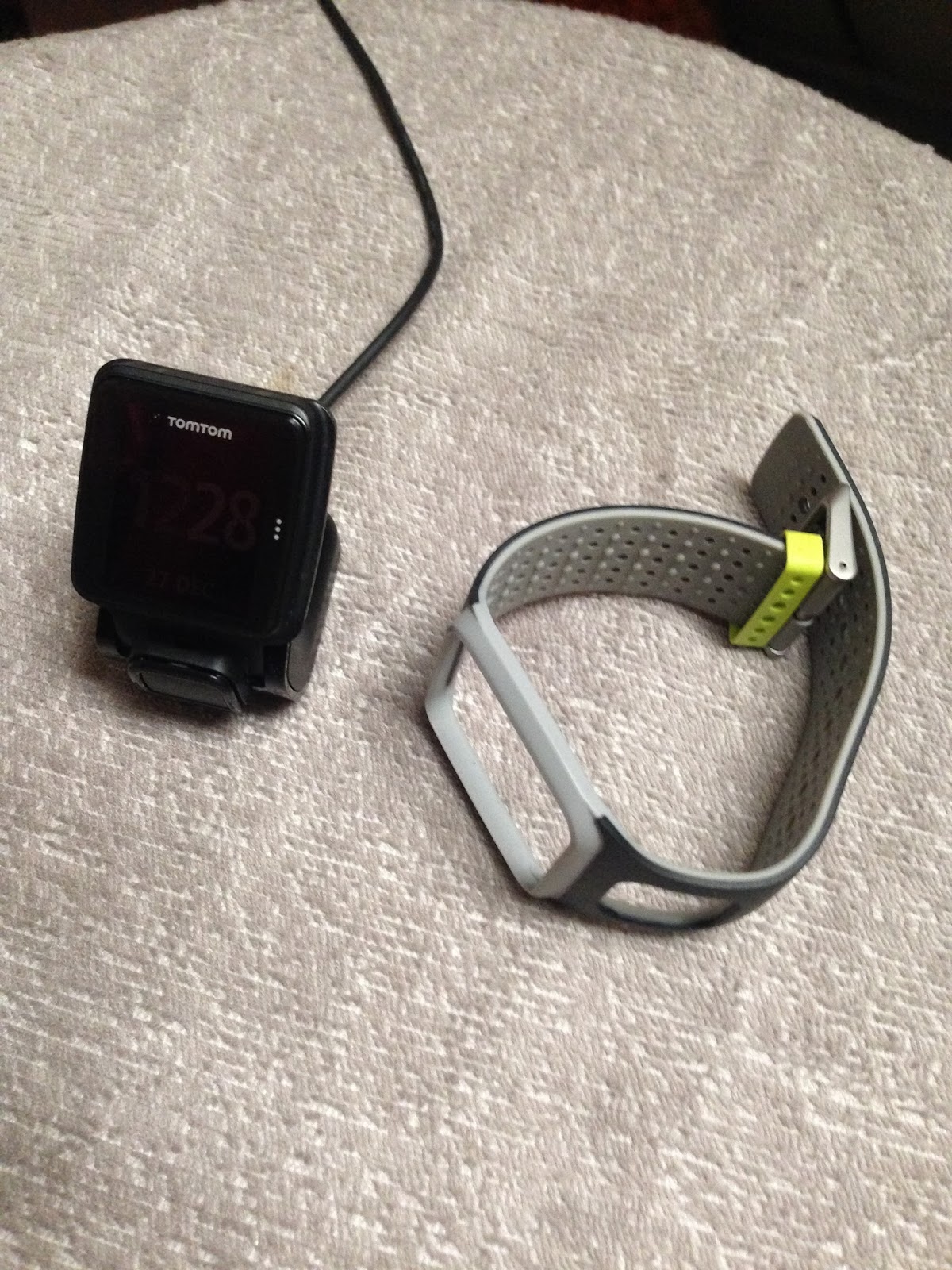 Because. I'm a runner!: Nike Plus Sportwatch vs. TomTom Runner: Here's