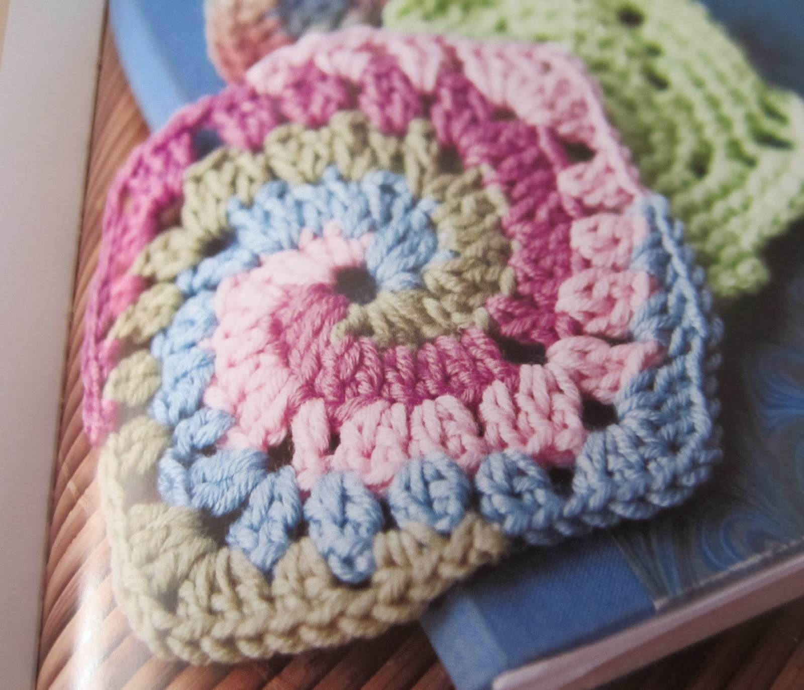 Justjen-knits&stitches: A Fabulous Little Crochet Book & What I Made ...