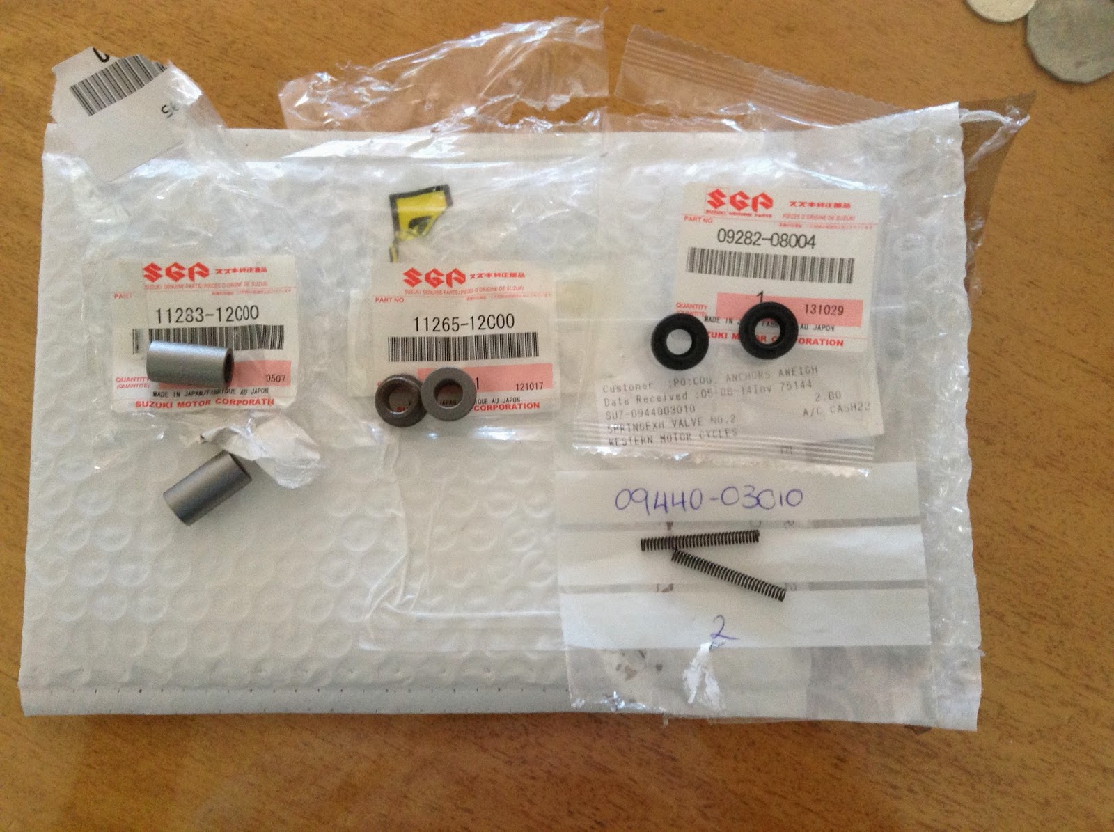 Suzuki RGV 250 VJ22 1995 Rebuild Log Power Valves