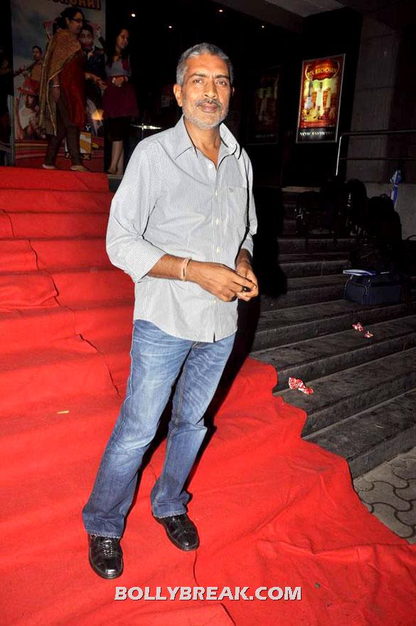 Prakash Jha - (3) - Amitabh Bachchan,Prachi Desai and other celebs @Special screening of Bol Bachchan