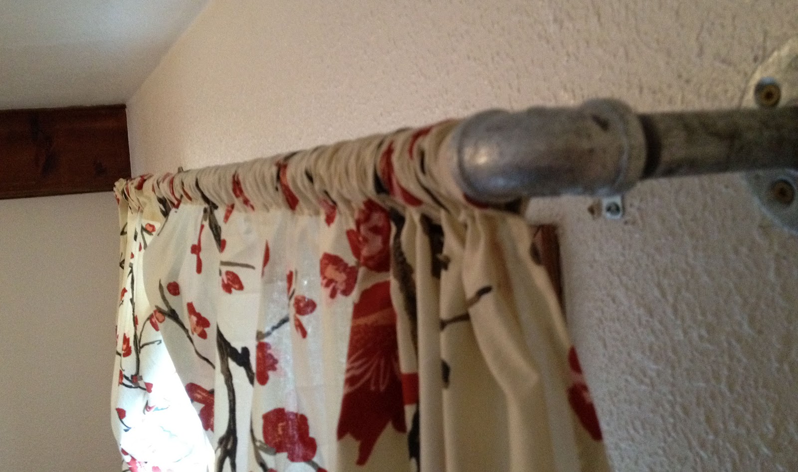 Get Rich or DIY Tryin' Industrial Pipe Curtain Rod