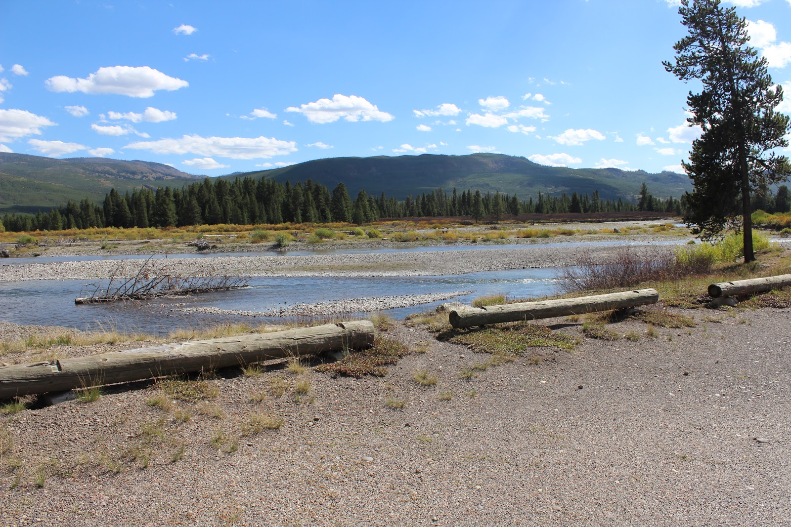The Massey Family On the road again Camping along Grassy Lake Road