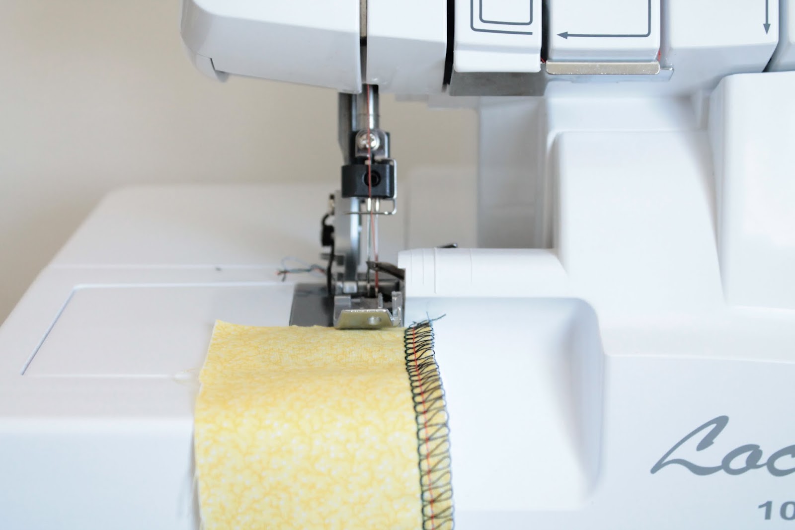 Make It Handmade Perfecting Serger/Overlocker Tension